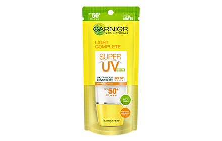 Garnier Light Complete Super UV Matte Sunscreen SPF50++ - 30ml